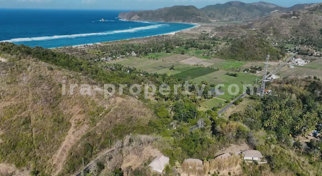Tanah Tepi Pantai Premium dengan Pemandangan Laut di Tampah Mawun - 320-2 - 1
