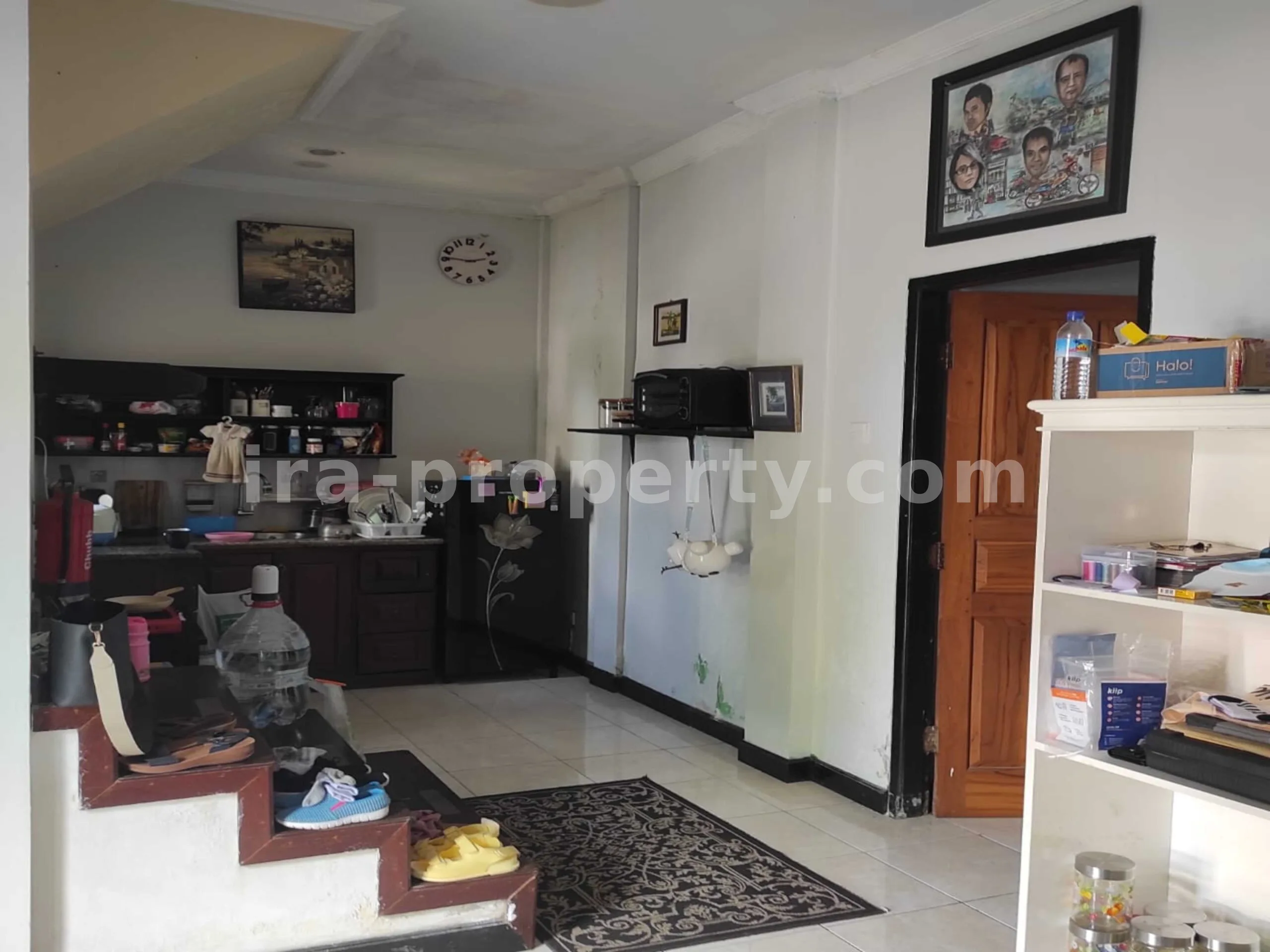 2-Story House in Meninting Regency - 609 - 4