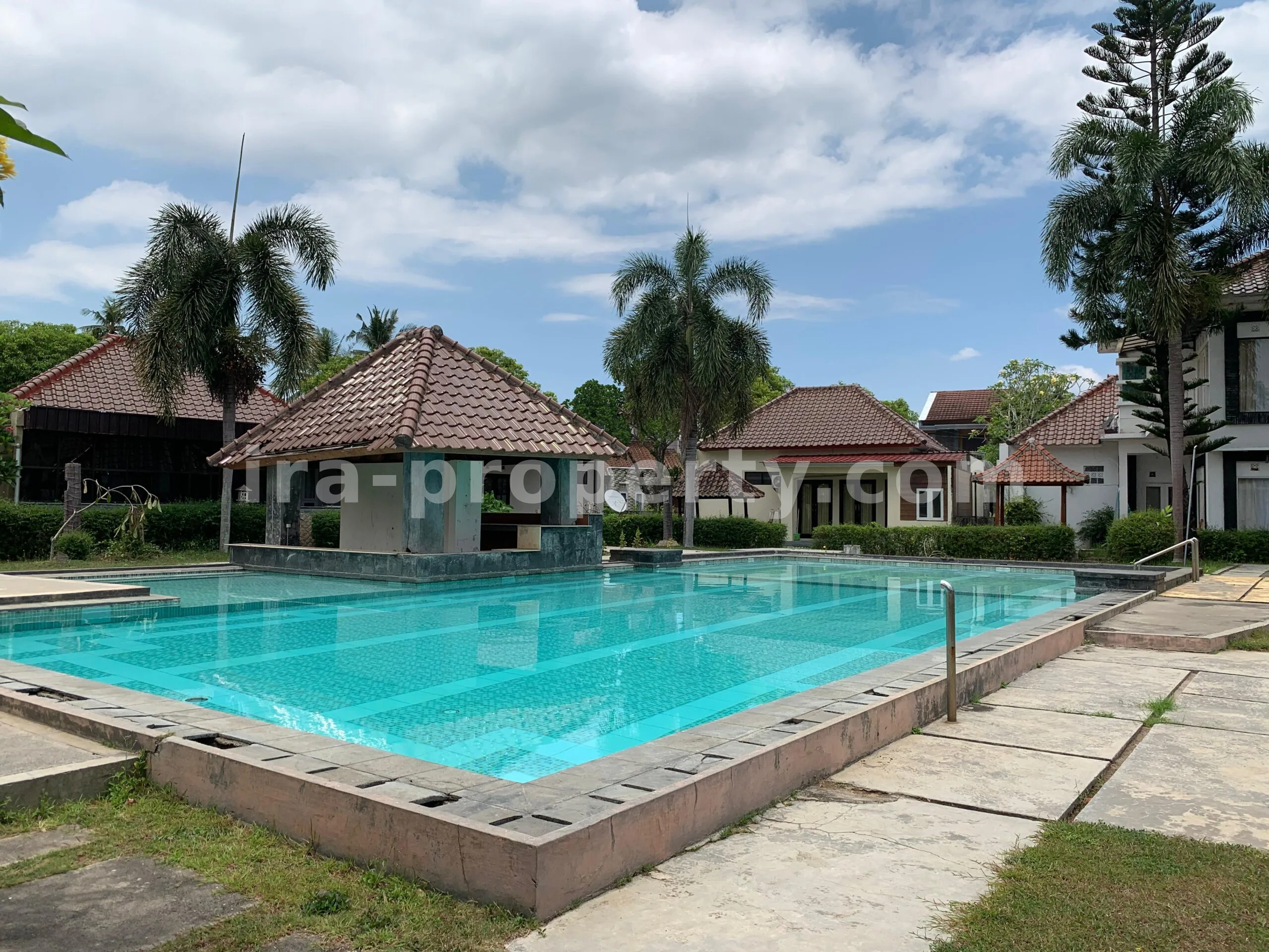 2-Story House in Meninting Regency - 609 - 5