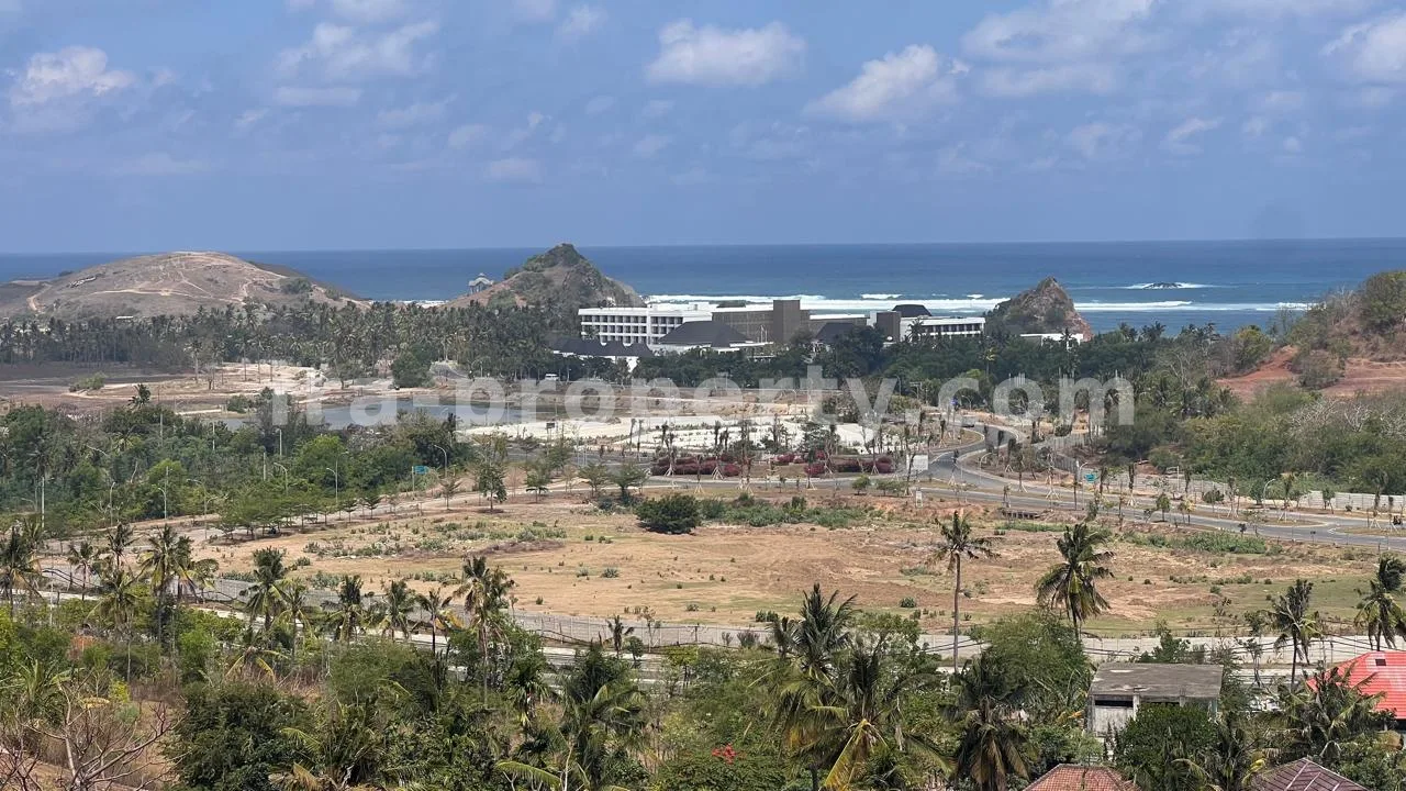 Tanah Tepi Pantai Strategis di Kuta Mandalika, Lombok - 463 - 3