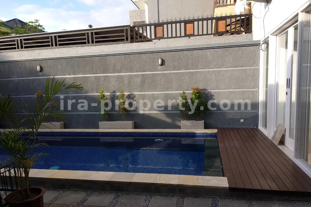 Villa Menawan di Kompleks Senggigi One - 411 - 15