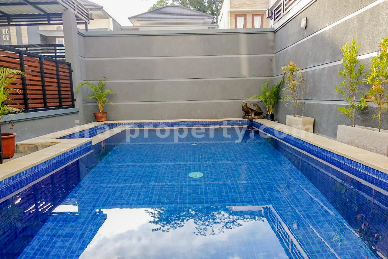 Villa Menawan di Kompleks Senggigi One - 411 - 5
