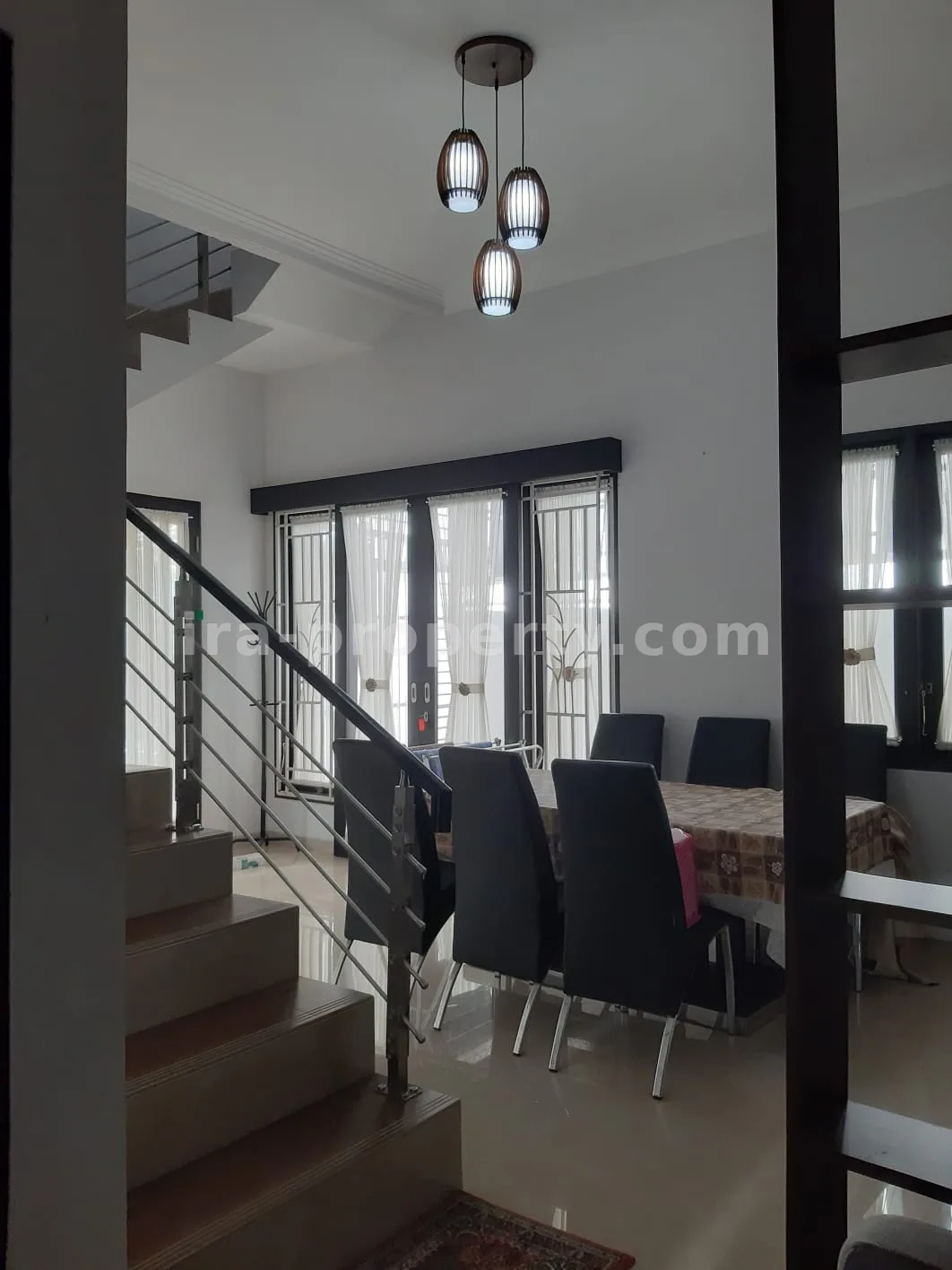 Elegant Home in Elite Graha Majapahit Complex - 529 - 3