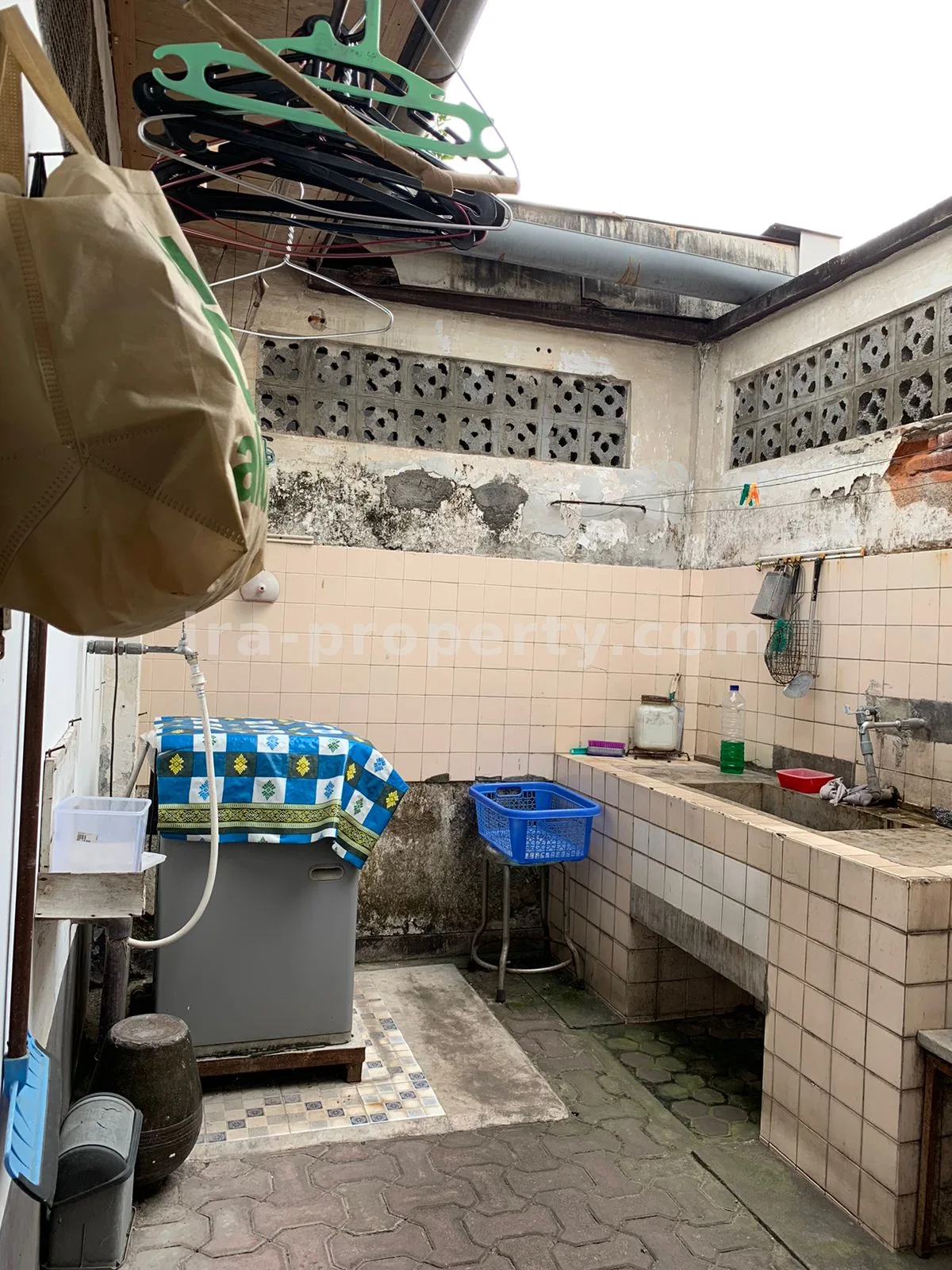 House with Boarding House on Jl. Pendidikan, Mataram - 603 - 5