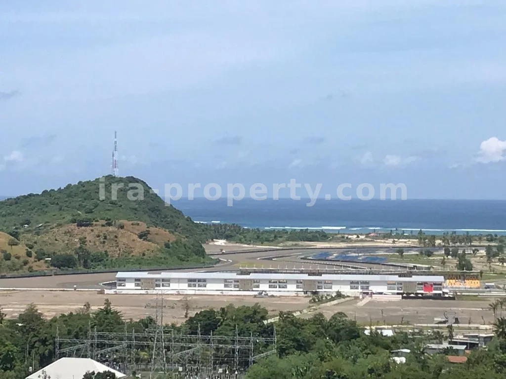 Land Plot with Direct Beach and Circuit Views in Mandalika - 419 - 3