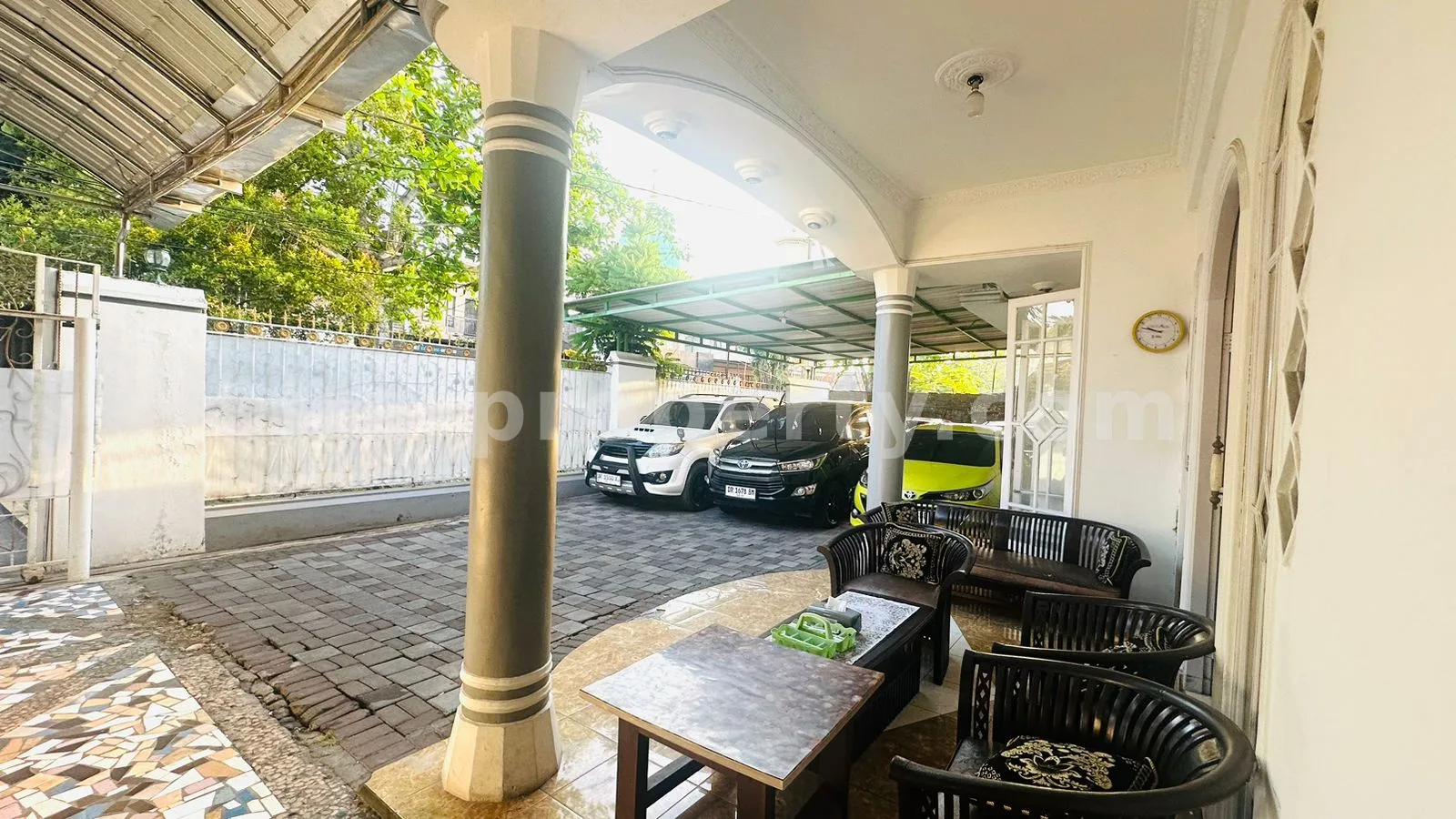 Rumah Mewah di Jalan Utama Mataram - 617 - 15