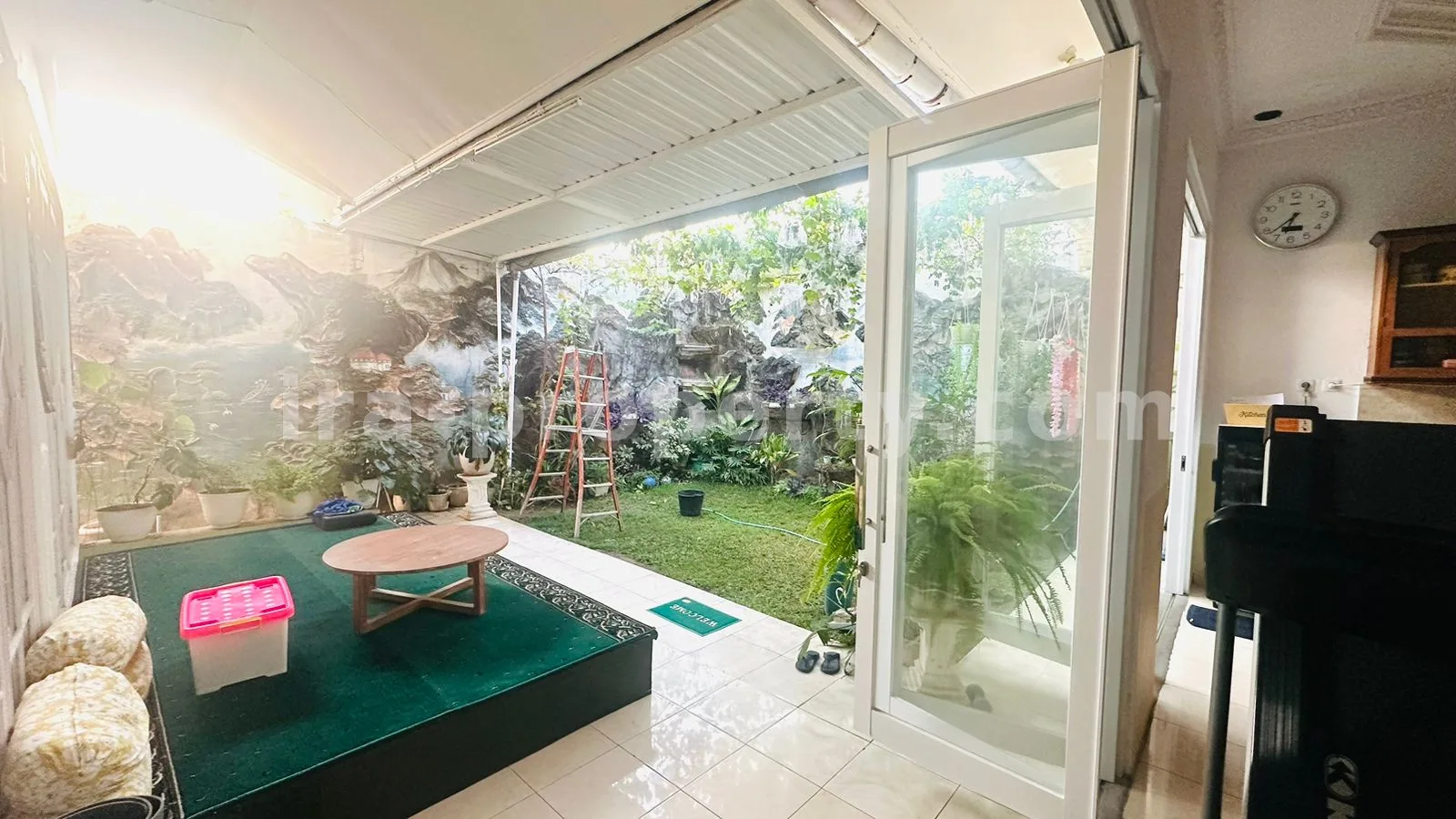 Rumah Mewah di Jalan Utama Mataram - 617 - 2