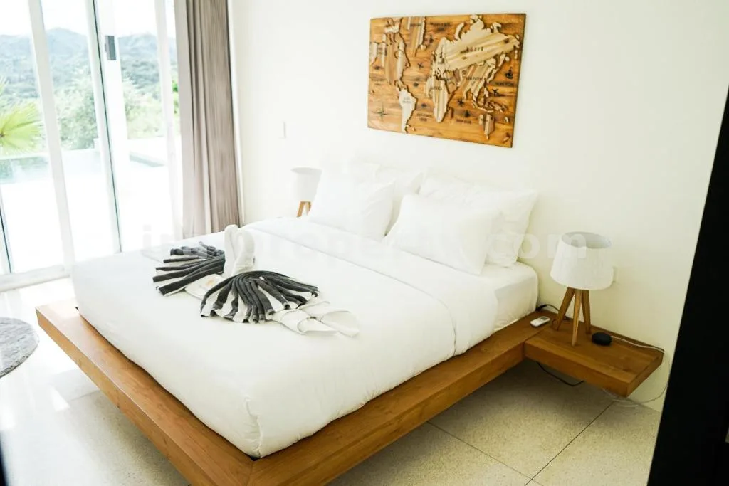 Luxurious Oceanview Villa in Kuta Mandalika - 323 - 23