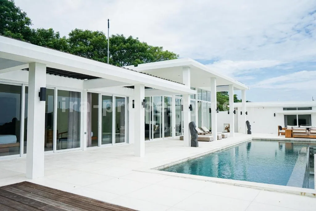 Luxurious Oceanview Villa in Kuta Mandalika - 323 - 24