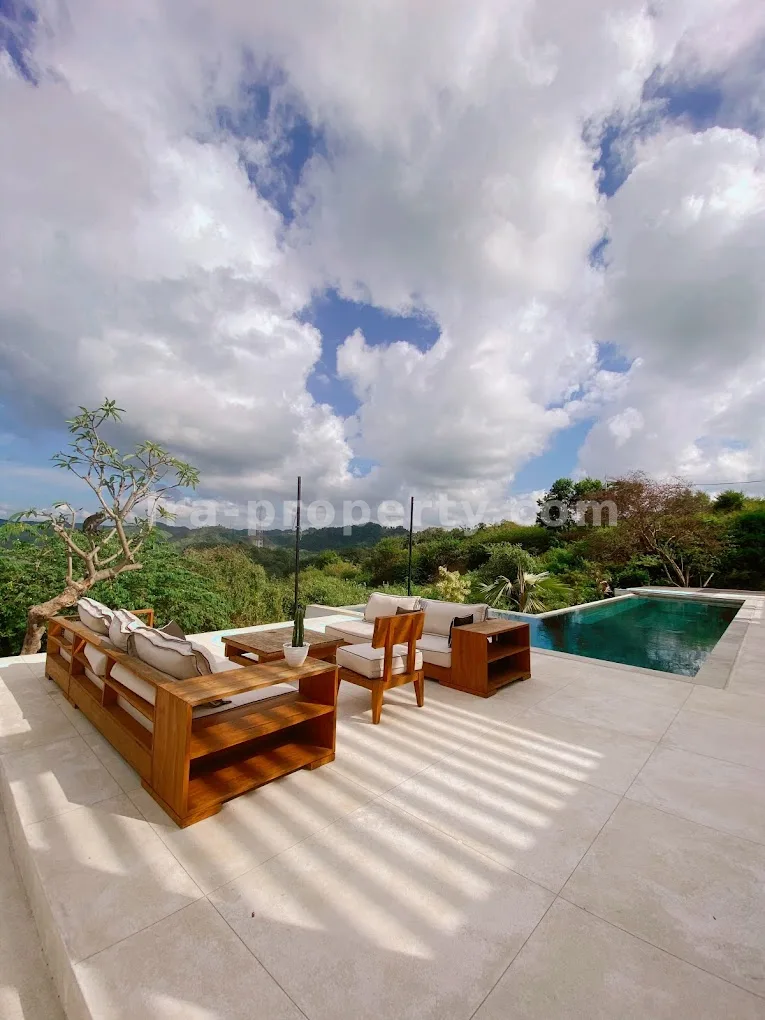 Luxurious Oceanview Villa in Kuta Mandalika - 323 - 28