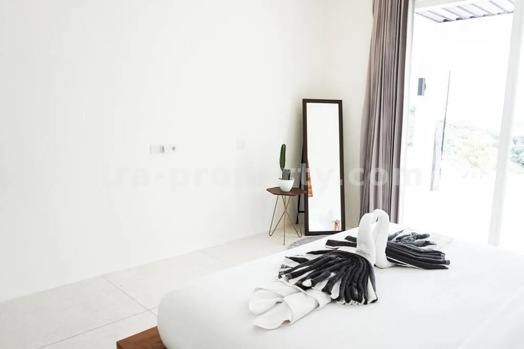 Luxurious Oceanview Villa in Kuta Mandalika - 323 - 3