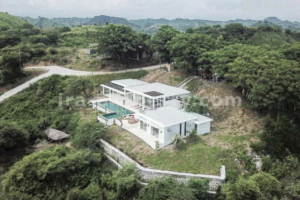 Luxurious Oceanview Villa in Kuta Mandalika - 323 - 7