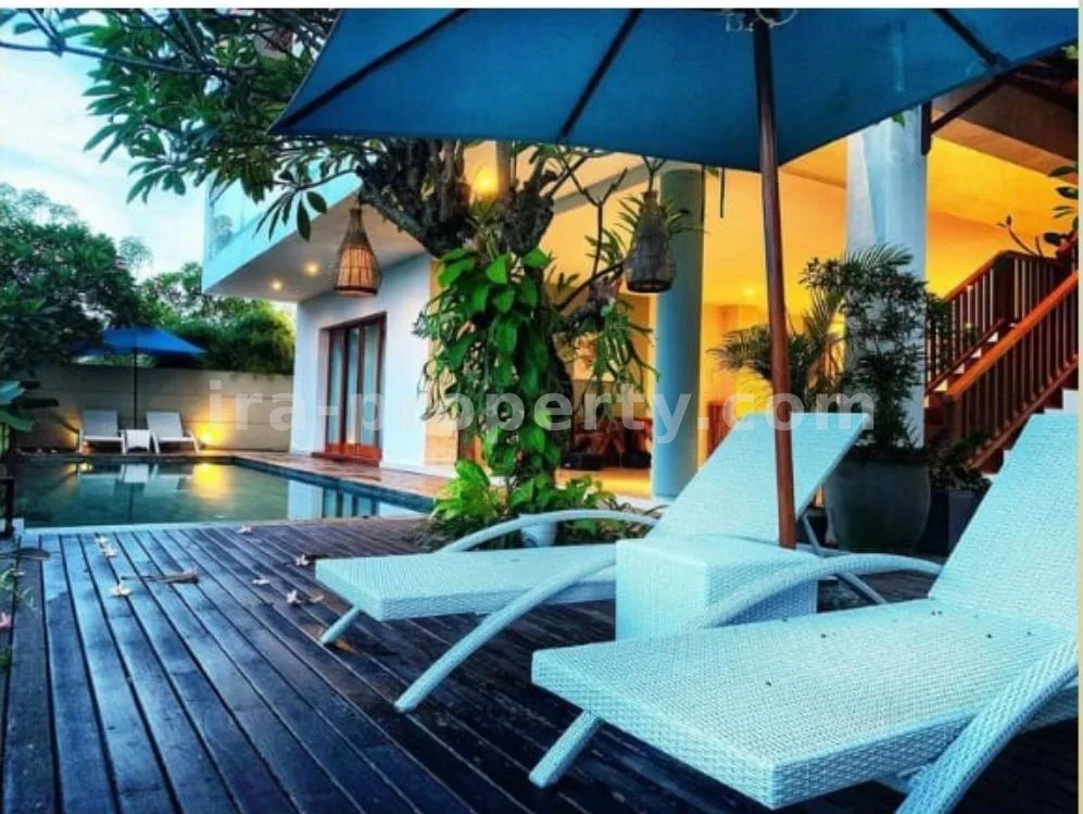 Vila Mewah Tepi Laut Dekat Senggigi dengan Pemandangan Laut - 401-2 - 3