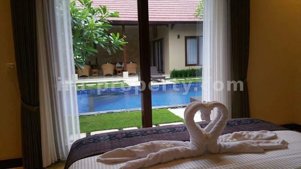 Vila Mewah di Batu Layar Dekat Senggigi - 411-2 - 6
