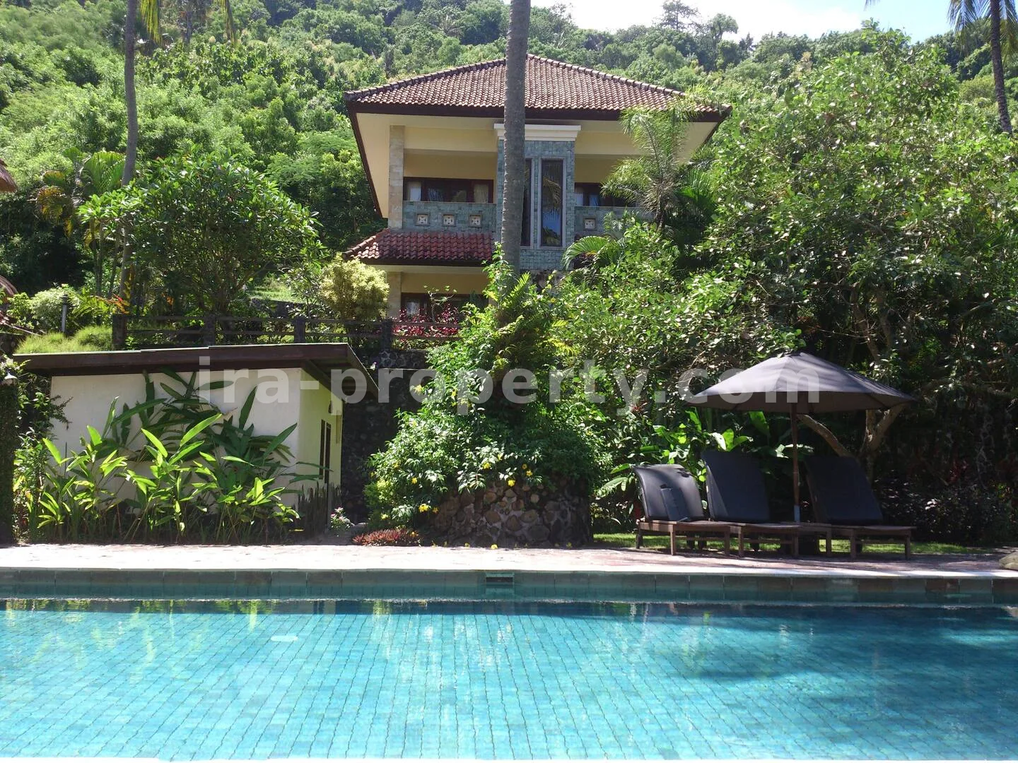 Villa Mewah di Senggigi, Lombok - Kode 392 - 392 - 12