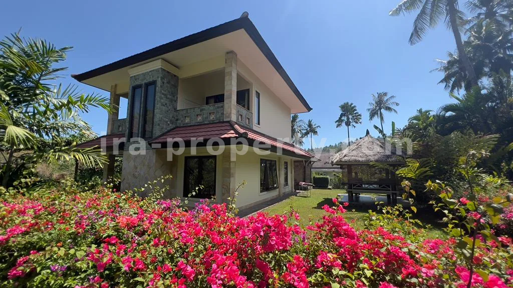Villa Mewah di Senggigi, Lombok - Kode 392 - 392 - 3