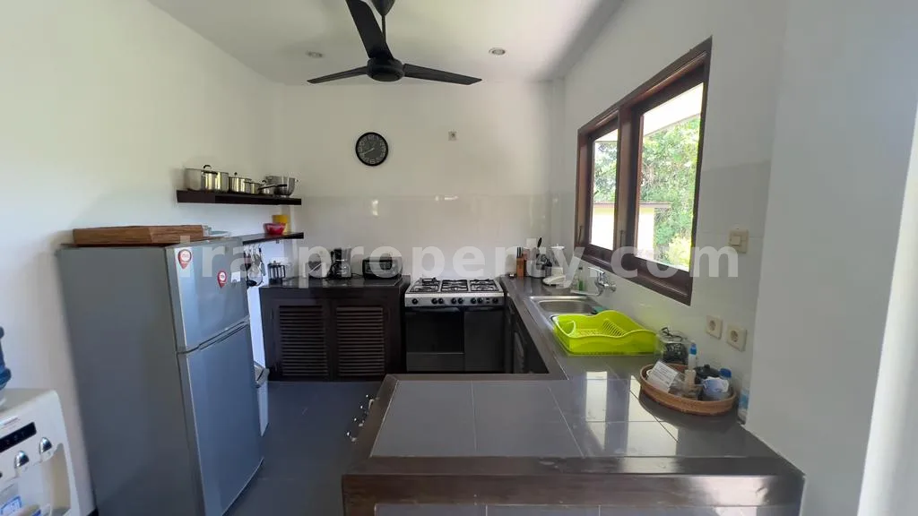 Villa Mewah di Senggigi, Lombok - Kode 392 - 392 - 8
