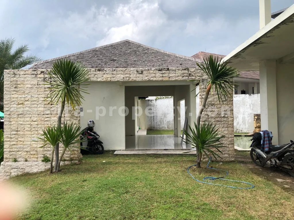 Villa Mewah Pemandangan Laut di Senggigi Sentral - 364-2 - 4