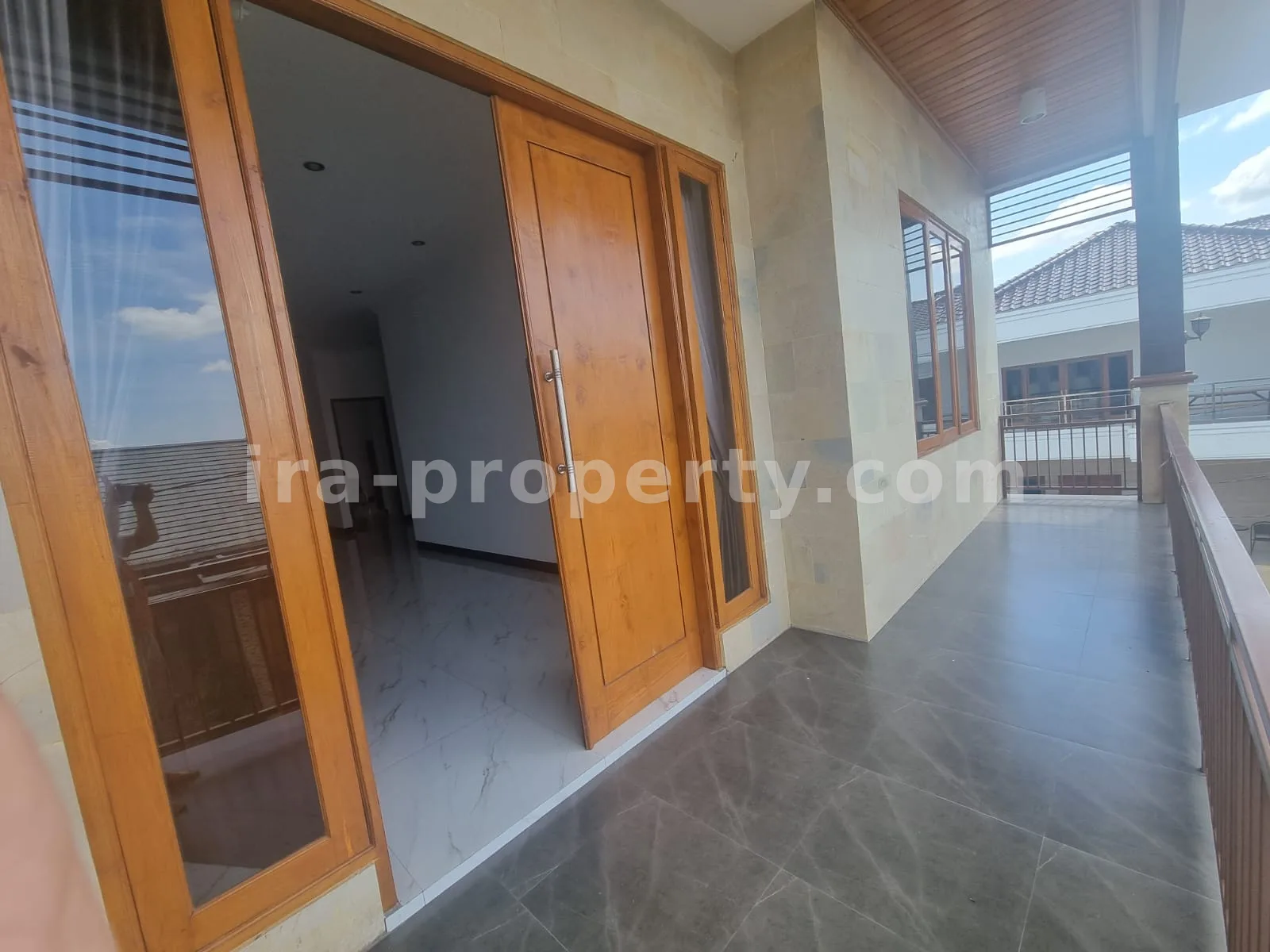 Luxury Home in Elite Pagutan Mataram Complex - 564 - 17