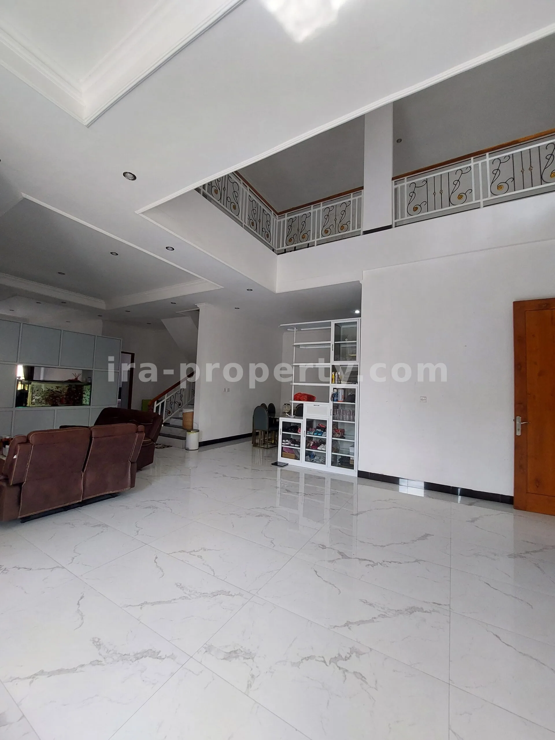 Luxury Home in Elite Pagutan Mataram Complex - 564 - 23
