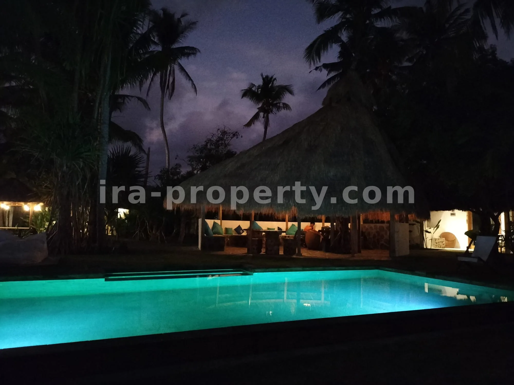 Luxury Villa and Hotel Complex for Sale in Selong Belanak - 290 - 11