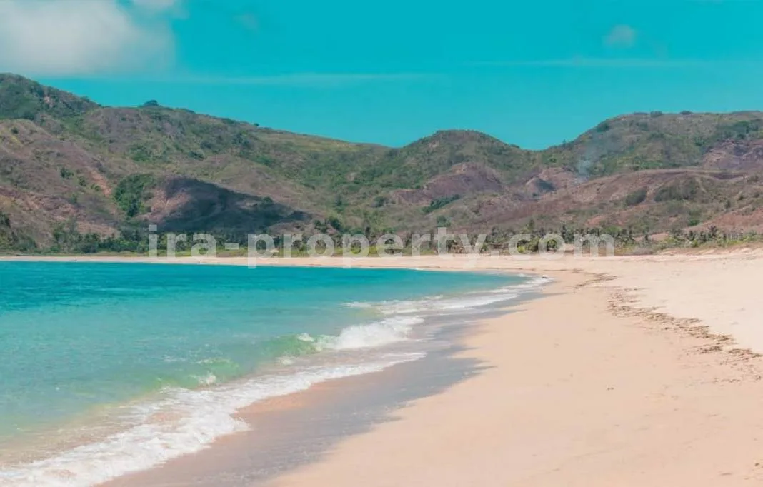Oceanfront Land Plot in Tampah - 161 - 3