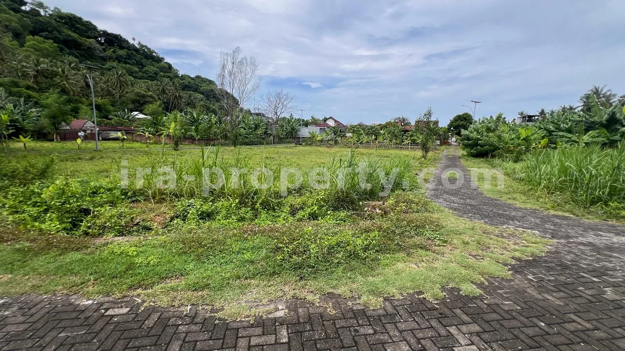 Tanah Kavling Villa Premium di Green Valley Senggigi - 351 - 1