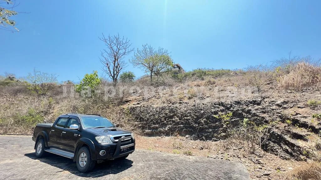 Prime Seaside Land for Sale Near Kuta Mandalika Circuit, Lombok - 372 - 2