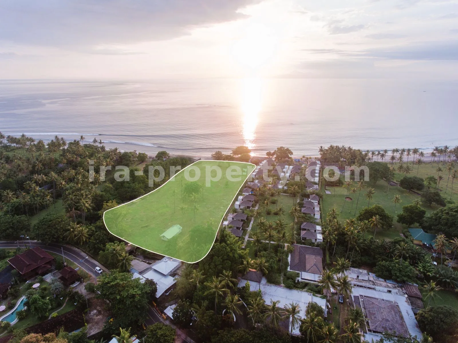 Tanah Tepi Pantai Senggigi, Investasi Strategis Dekat Living Asia - 300 - 2