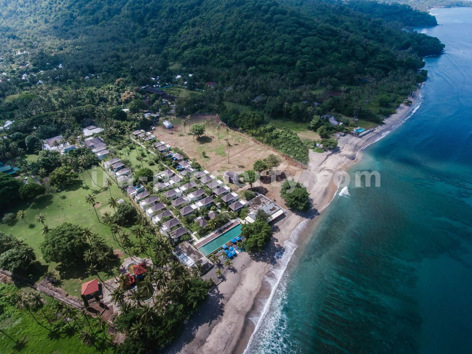 Tanah Tepi Pantai Senggigi, Investasi Strategis Dekat Living Asia - 300 - 3