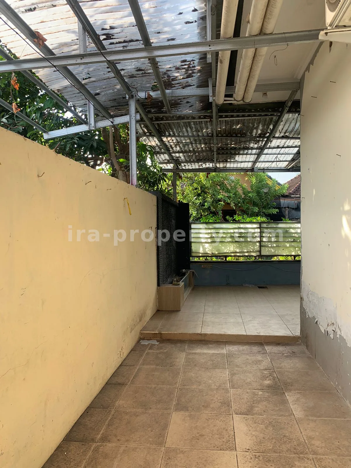 Spacious Family Home in Adisucipto Complex - 574 - 6