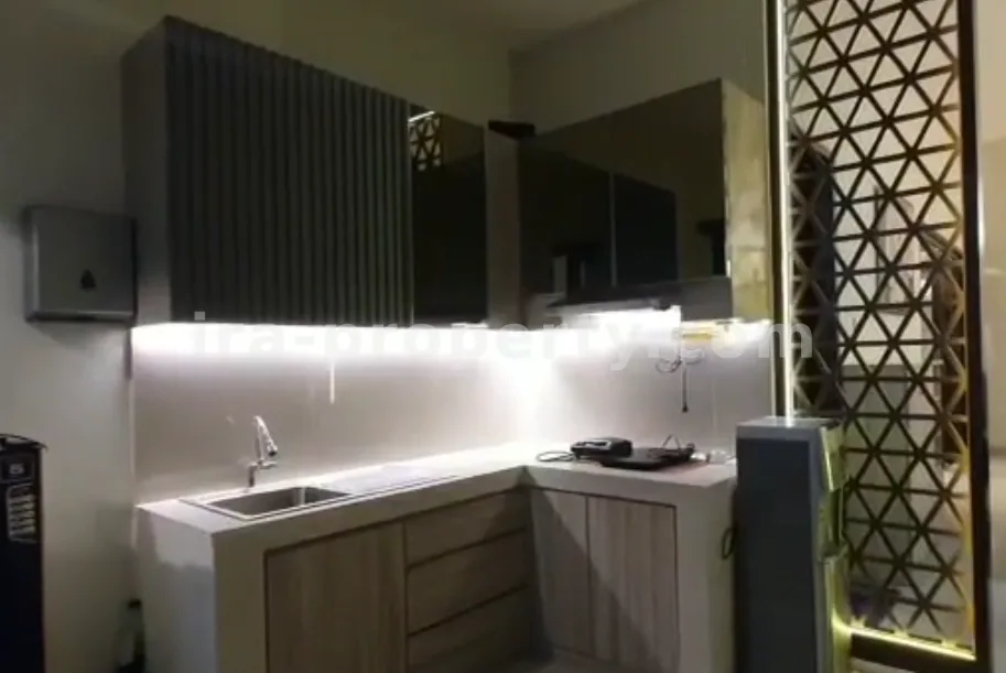 Spacious Home in Adisucipto Complex - 608 - 11