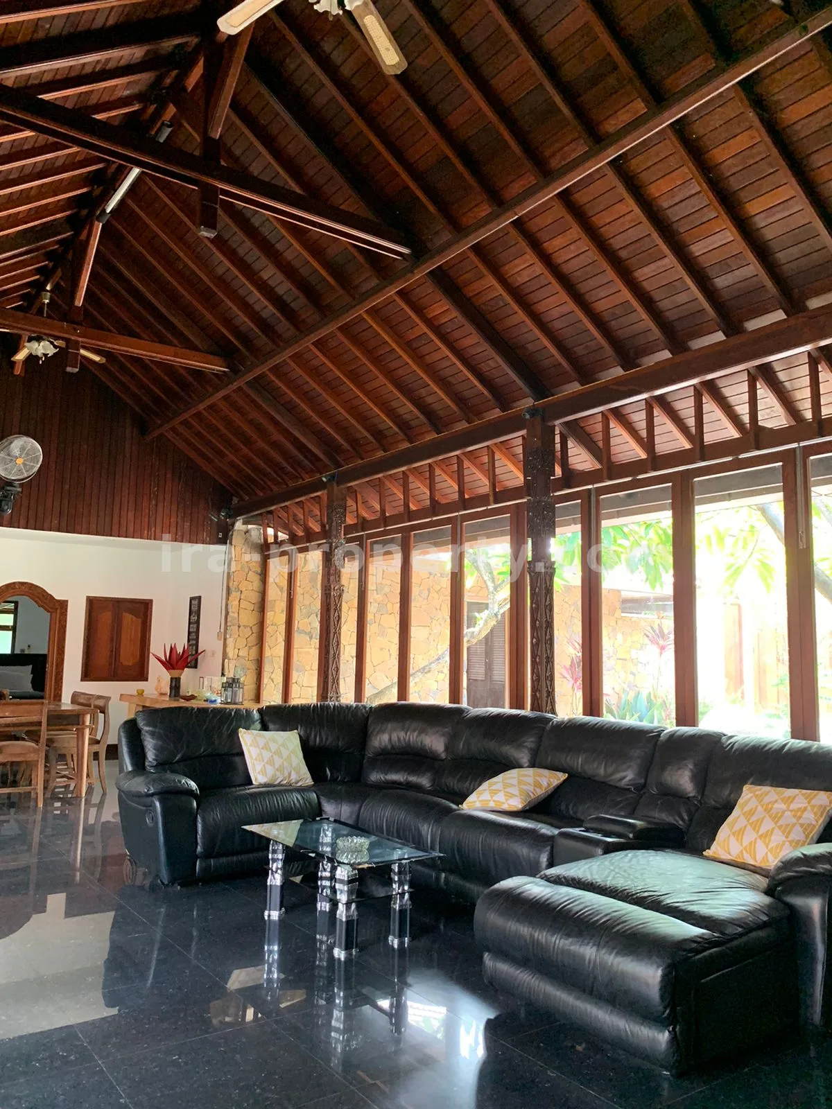 Villa Luas Dijual di Batu Layar Dekat Senggigi, Lombok - 217 - 8