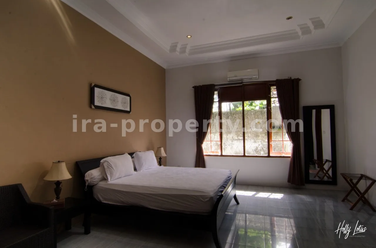 Vila Luas di Jalan Montong Dekat Senggigi, Lombok - X26457 - 8