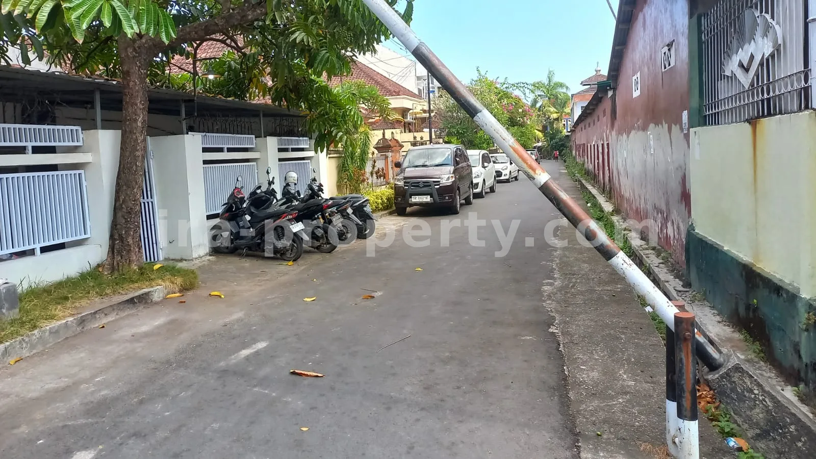 Rumah Strategis Dekat SMPN 1 Mataram - 501 - 4