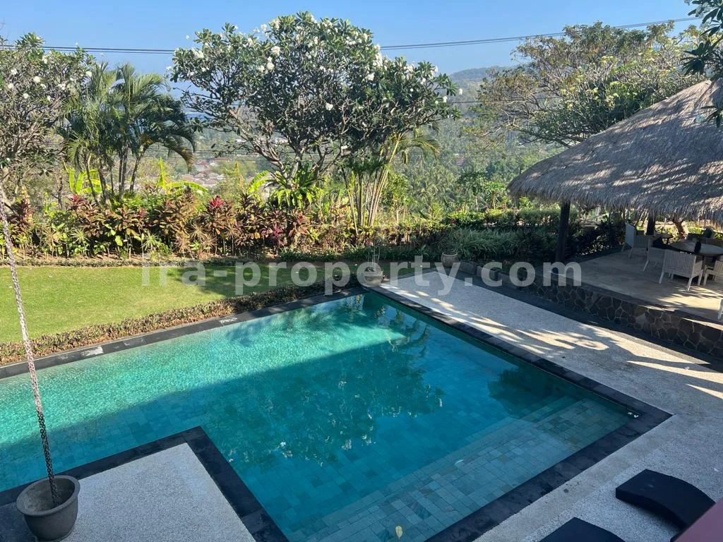 Villa Mewah dengan Pemandangan Laut di The Hill Batu Layar - 423 - 10