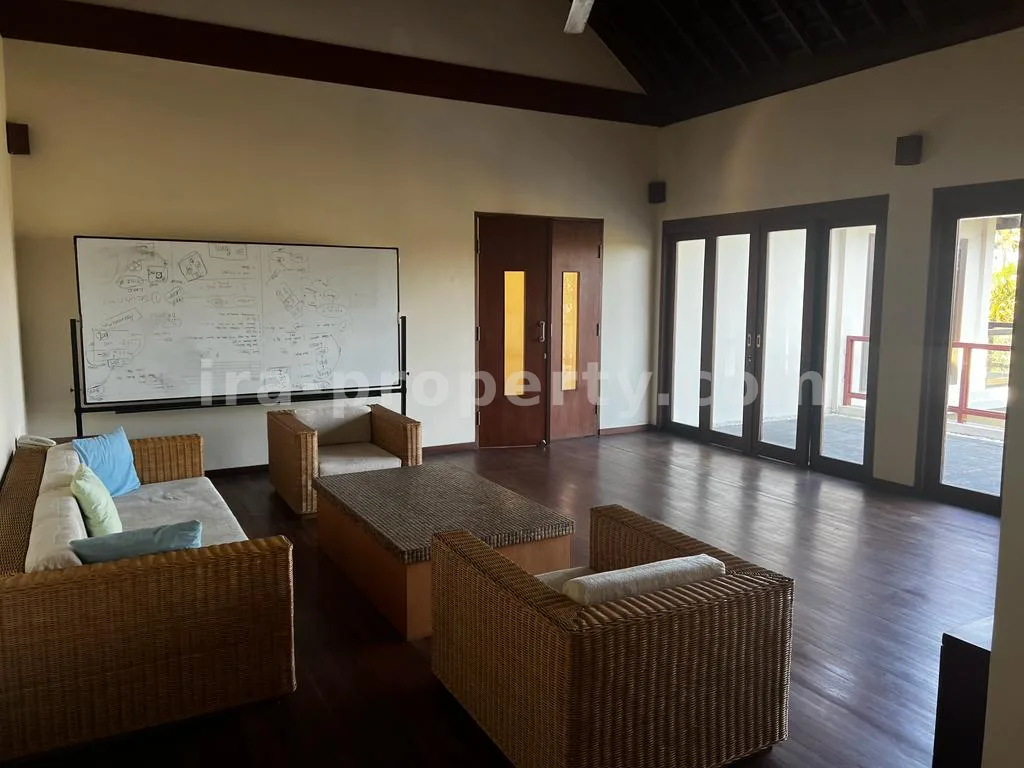 Villa Mewah dengan Pemandangan Laut di The Hill Batu Layar - 423 - 8