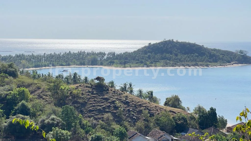 Tanah Tepi Pantai Menawan dengan Pemandangan Gili di Sekotong - 147 - 6