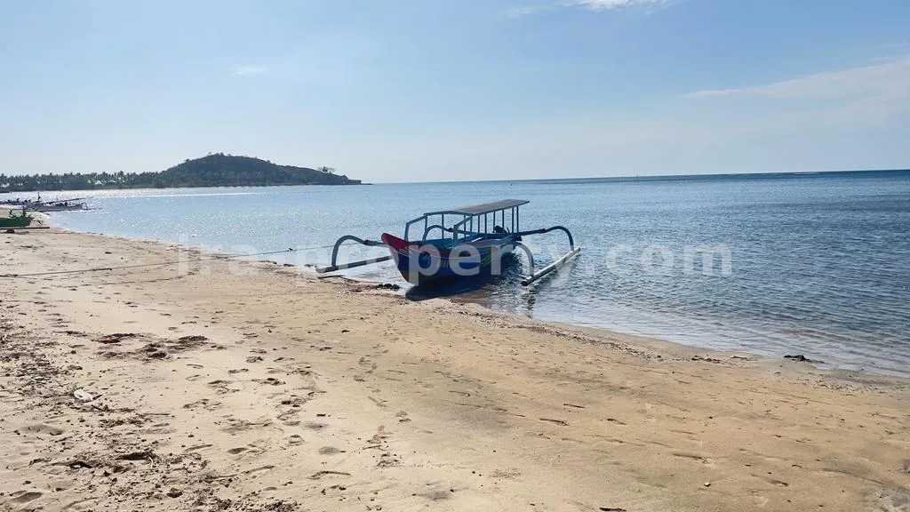 Tanah Tepi Pantai Menawan dengan Pemandangan Gili di Sekotong - 147 - 7