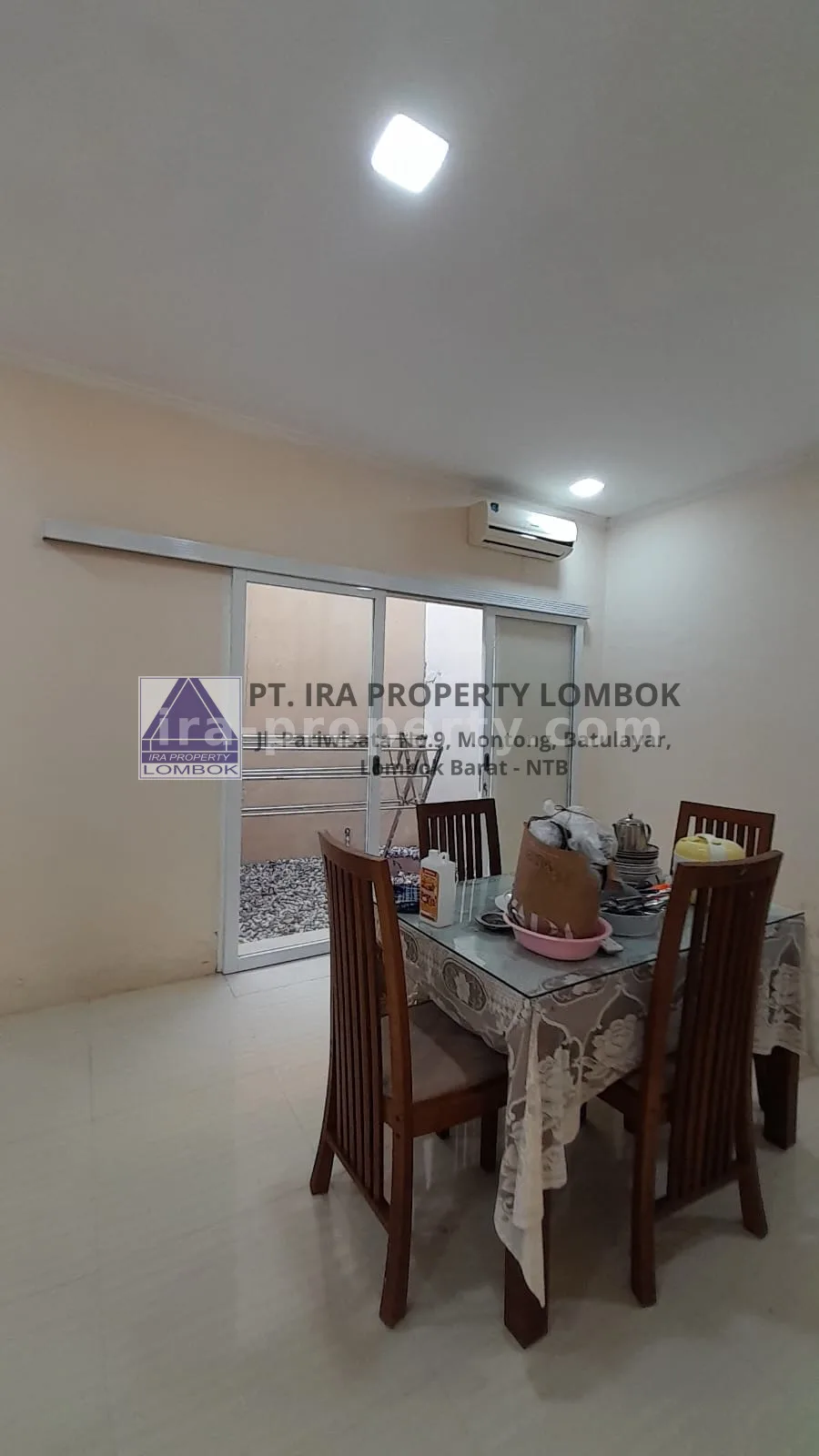 Rumah Gaya Villa di Sukati Boutique Complex, Senggigi - 375 - 5