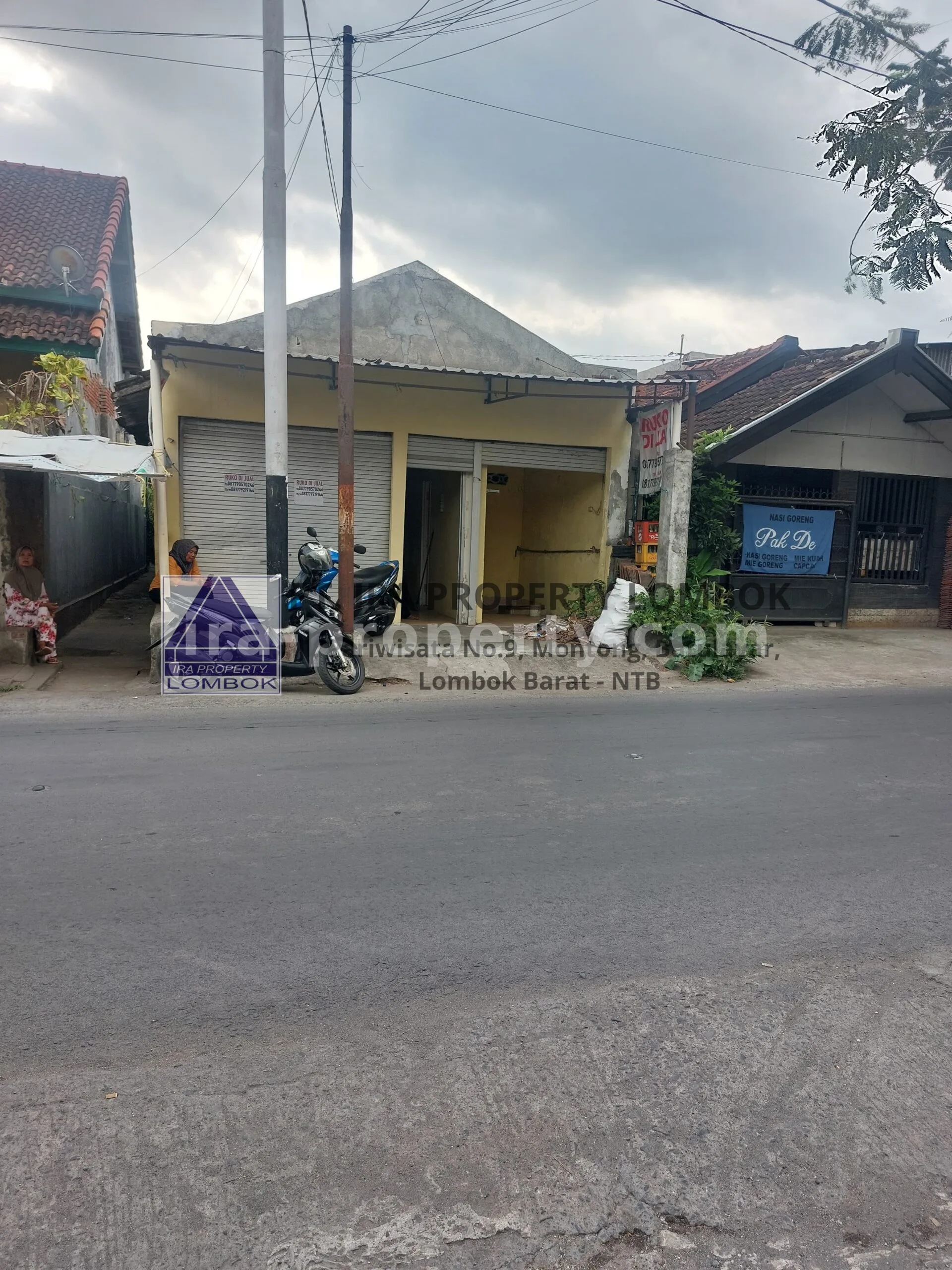Ruko Komersial di Pinggir Jalan Utama Ampenan Utara - 619 - 8