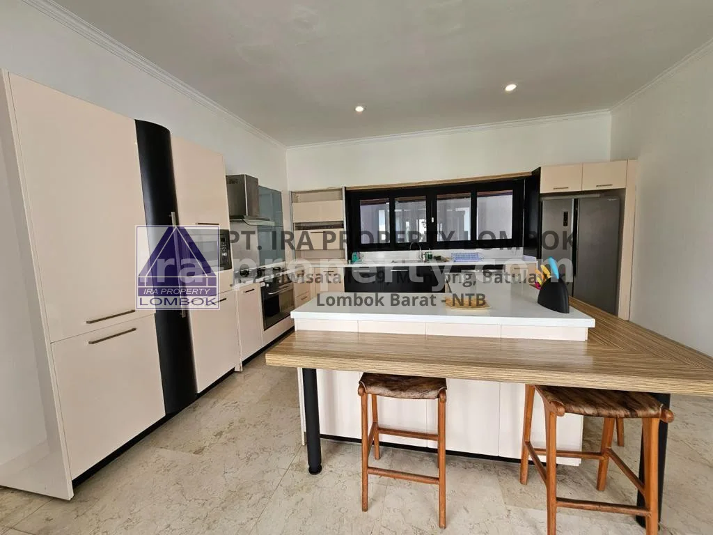 Exclusive Commercial Luxury Villa in Seminyak, Bali - 94 - 19