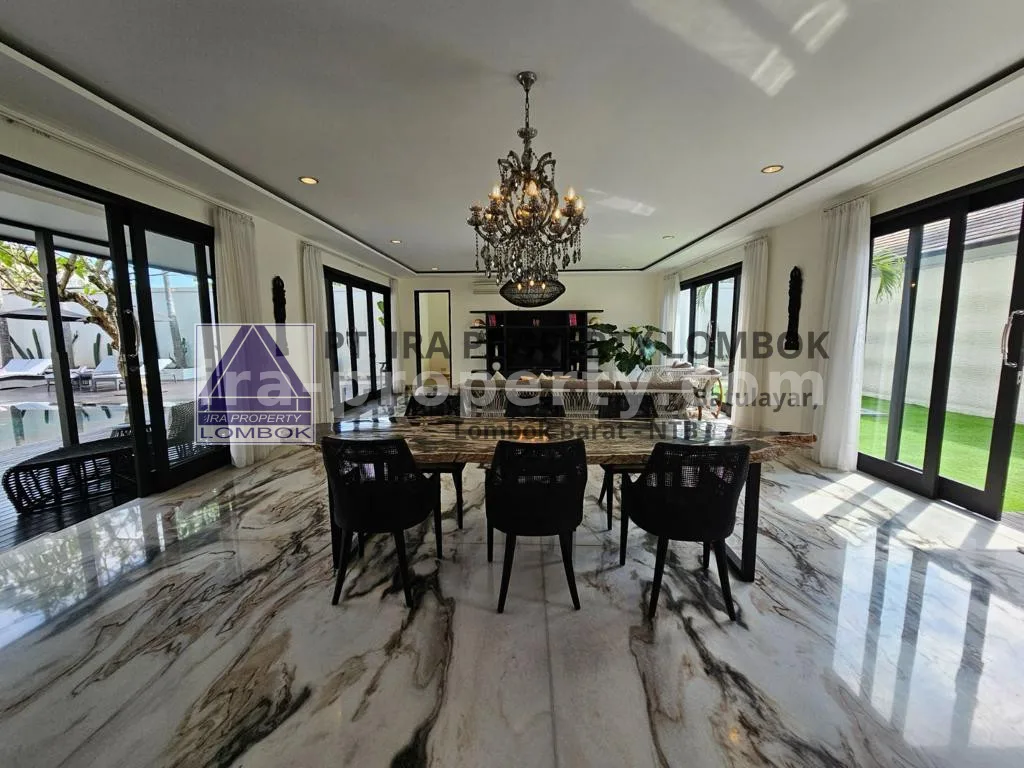 Exclusive Commercial Luxury Villa in Seminyak, Bali - 94 - 5