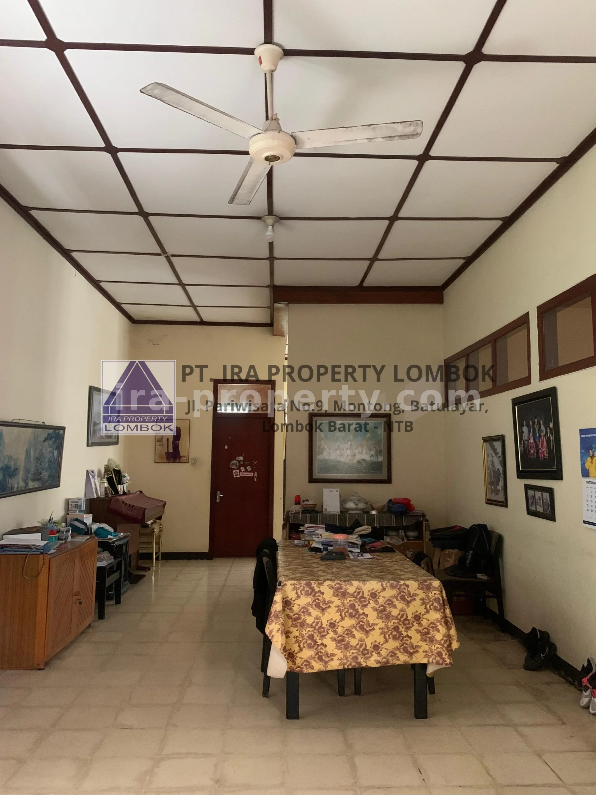 Rumah Dijual di Mataram Pusat Dekat Hotel Santika - 420 - 12
