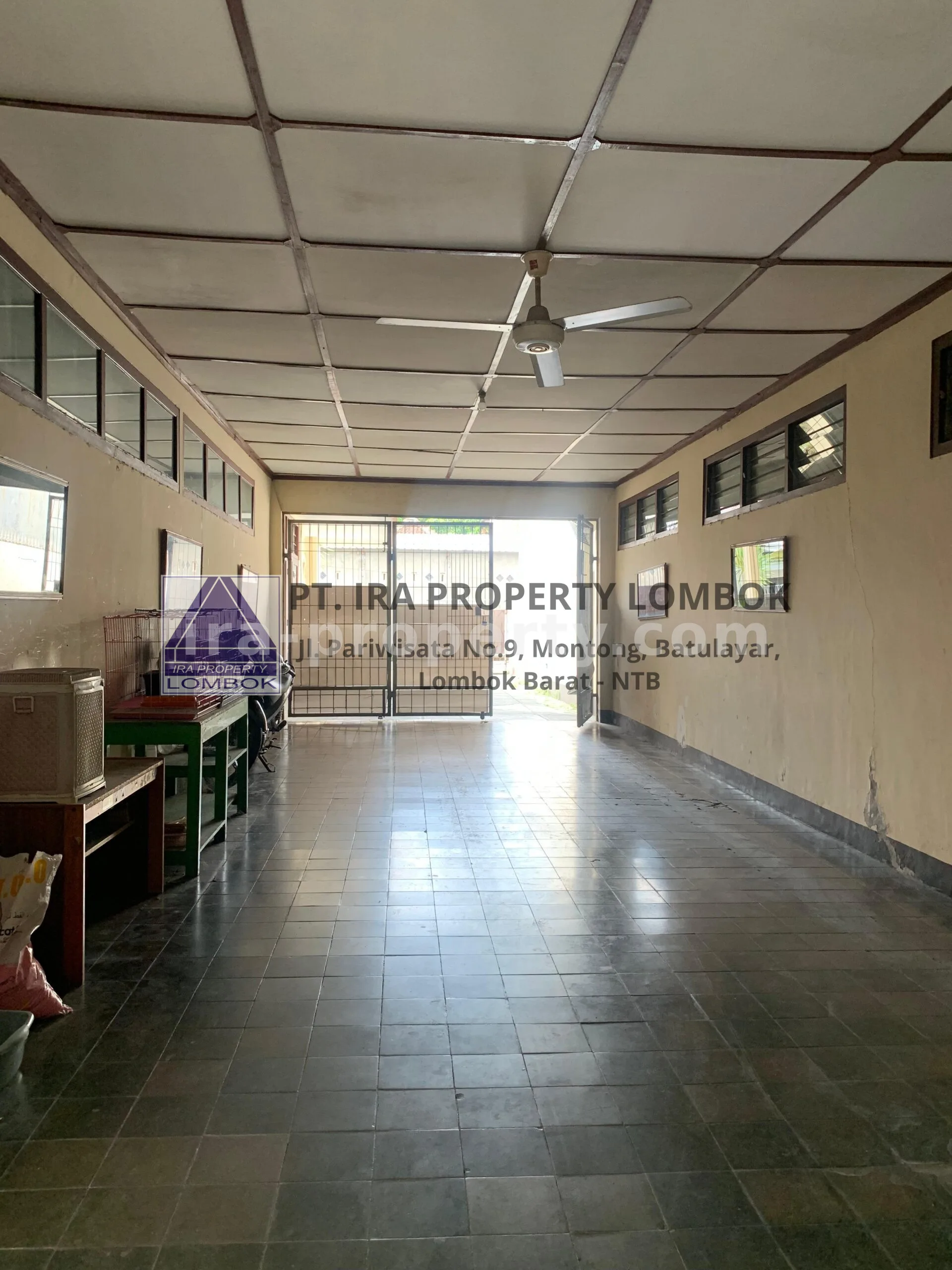 Rumah Dijual di Mataram Pusat Dekat Hotel Santika - 420 - 17