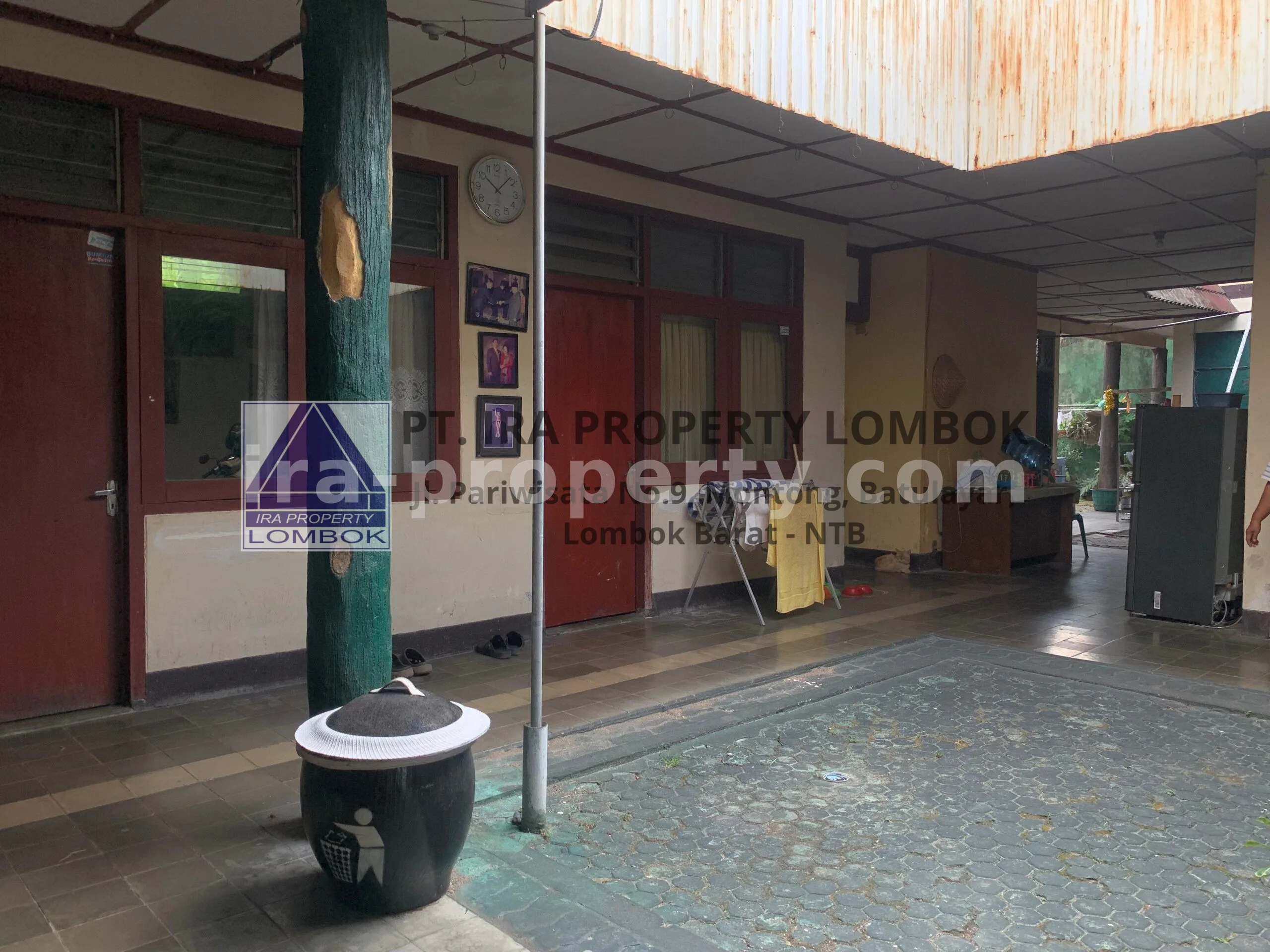 Rumah Dijual di Mataram Pusat Dekat Hotel Santika - 420 - 4