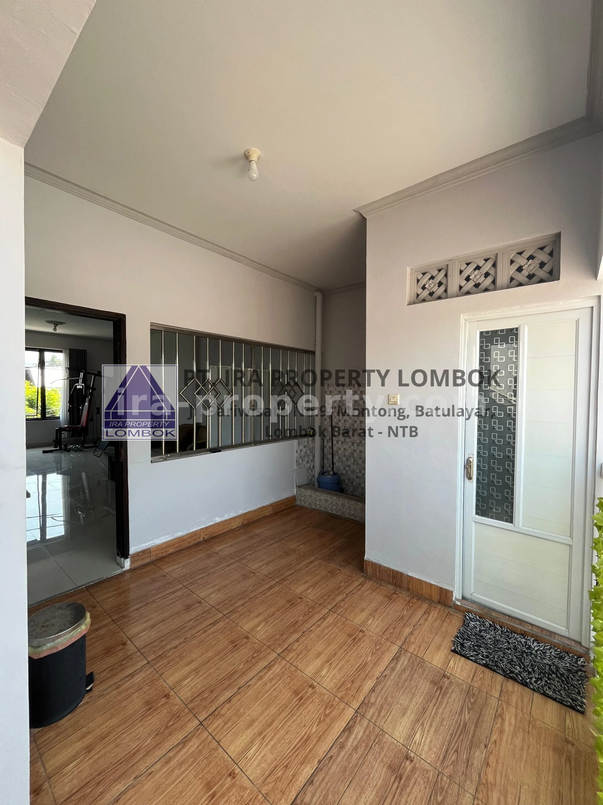 Rumah Mewah 2 Lantai Dijual di Ayodya Palace Meninting - 624 - 4