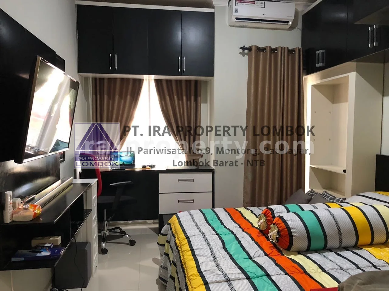 Rumah Modern 2 Lantai di Kompleks Bale Pelangi - 471 - 3