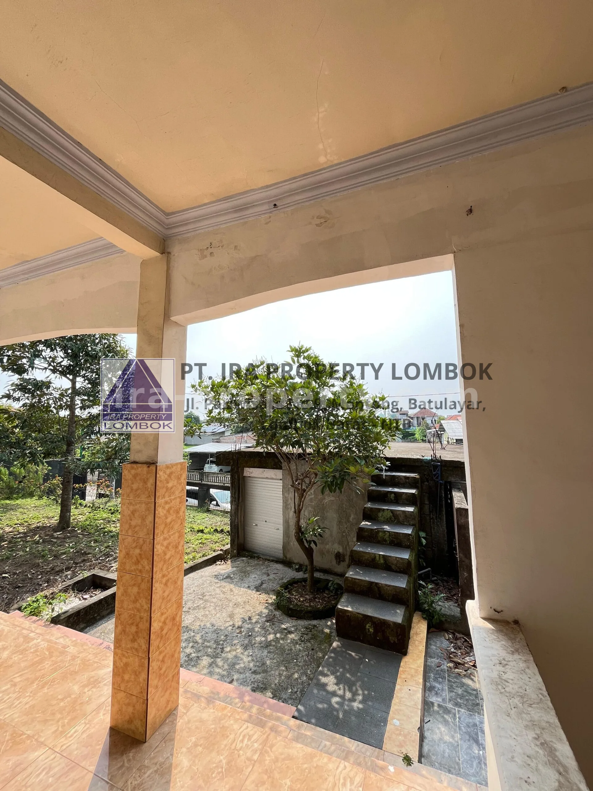 Rumah Luas dengan Kios Strategis di Karang Baru, Mataram - 639 - 7
