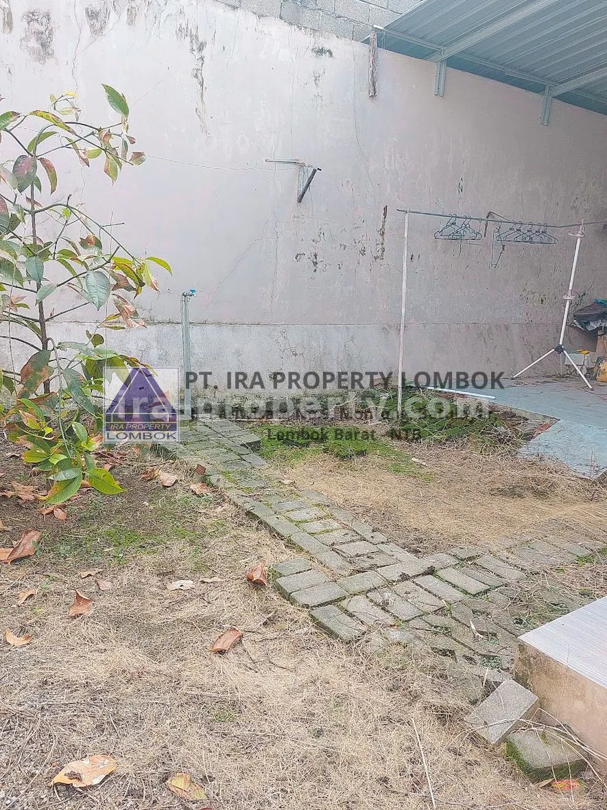 Rumah Dijual di Garden View, Mataram - 641 - 2